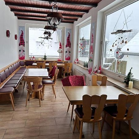 Ferienhaus Astenblick - Ideal Fuer Weihnachtsfeiern Und Familienfeiern Bietet Schlafplaetze Fuer Bis Zu 35 Personen Villa Winterberg Exterior foto