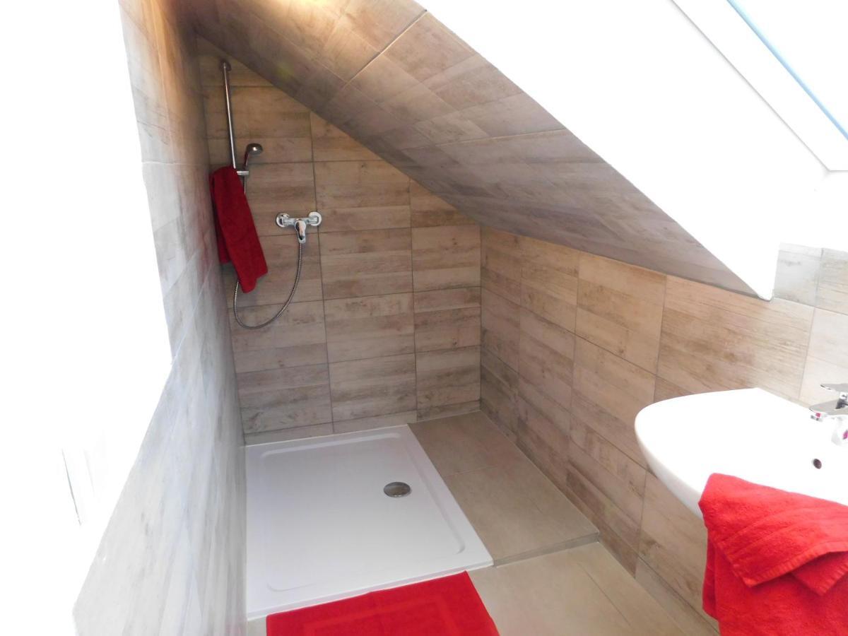 Ferienhaus Astenblick - Ideal Fuer Weihnachtsfeiern Und Familienfeiern Bietet Schlafplaetze Fuer Bis Zu 35 Personen Villa Winterberg Exterior foto