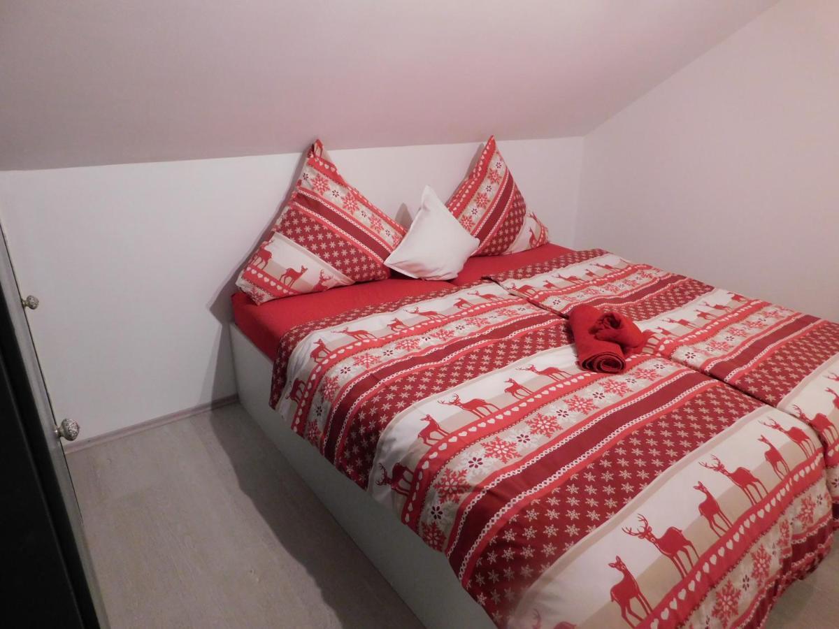 Ferienhaus Astenblick - Ideal Fuer Weihnachtsfeiern Und Familienfeiern Bietet Schlafplaetze Fuer Bis Zu 35 Personen Villa Winterberg Exterior foto
