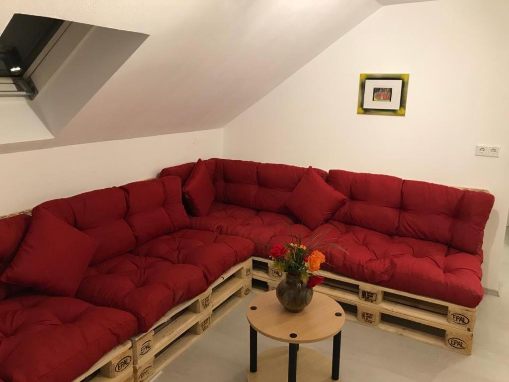 Ferienhaus Astenblick - Ideal Fuer Weihnachtsfeiern Und Familienfeiern Bietet Schlafplaetze Fuer Bis Zu 35 Personen Villa Winterberg Exterior foto